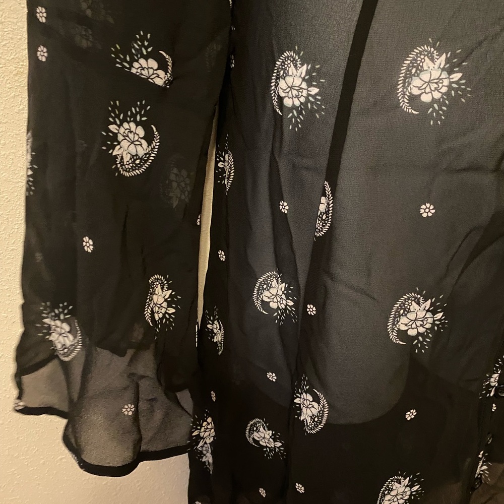 TORRID sheer button up shirt dress, Size 3 - Picture 2 of 9